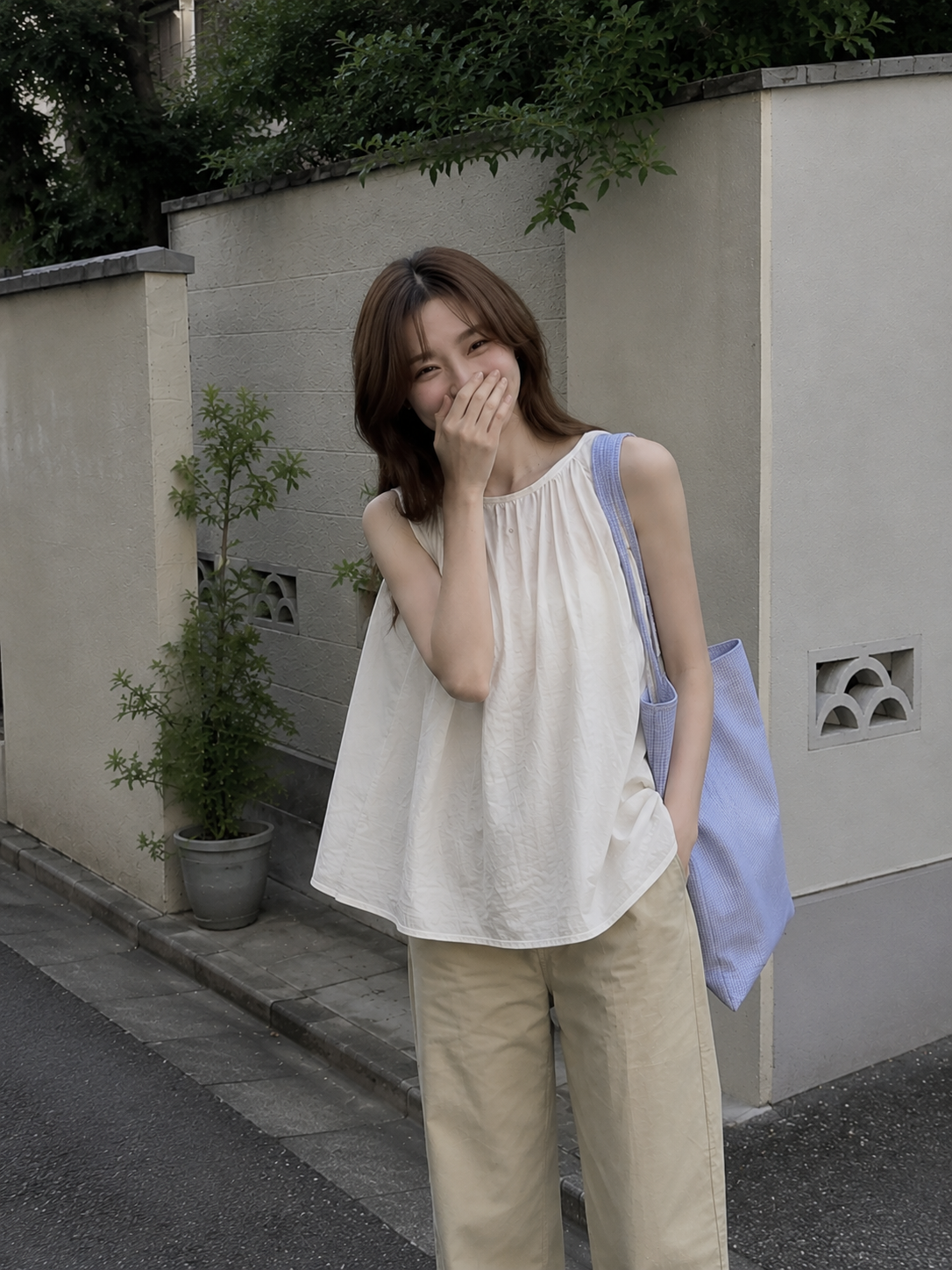 Vertical Tote